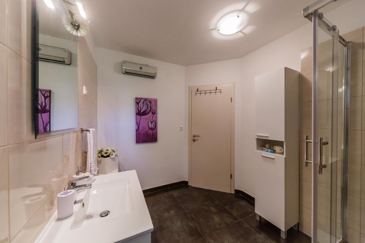 וויס Villa Luana מראה חיצוני תמונה